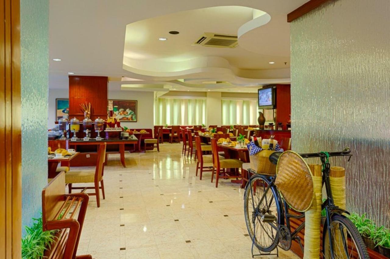 Hotel Sahid Surabaia Exterior foto